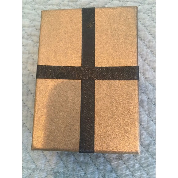 The Artesian Collection Moderna Series Black/Silver Layered Pierced Earrings NEW - Picture 4 of 4